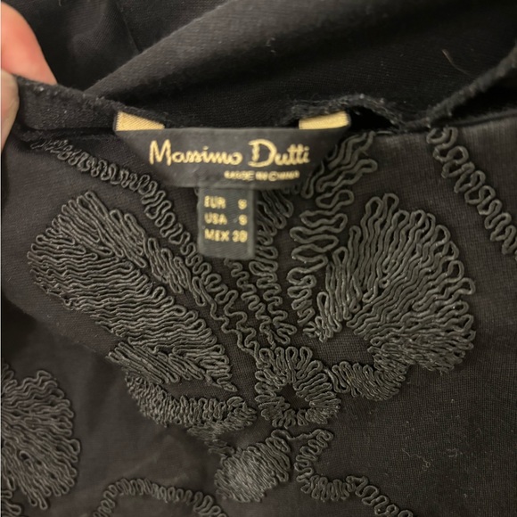 Massimo Dutti embroidered top (small) - Picture 2 of 2